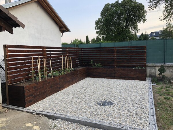 Odtieň 24 Palisander ( iný výrobca)